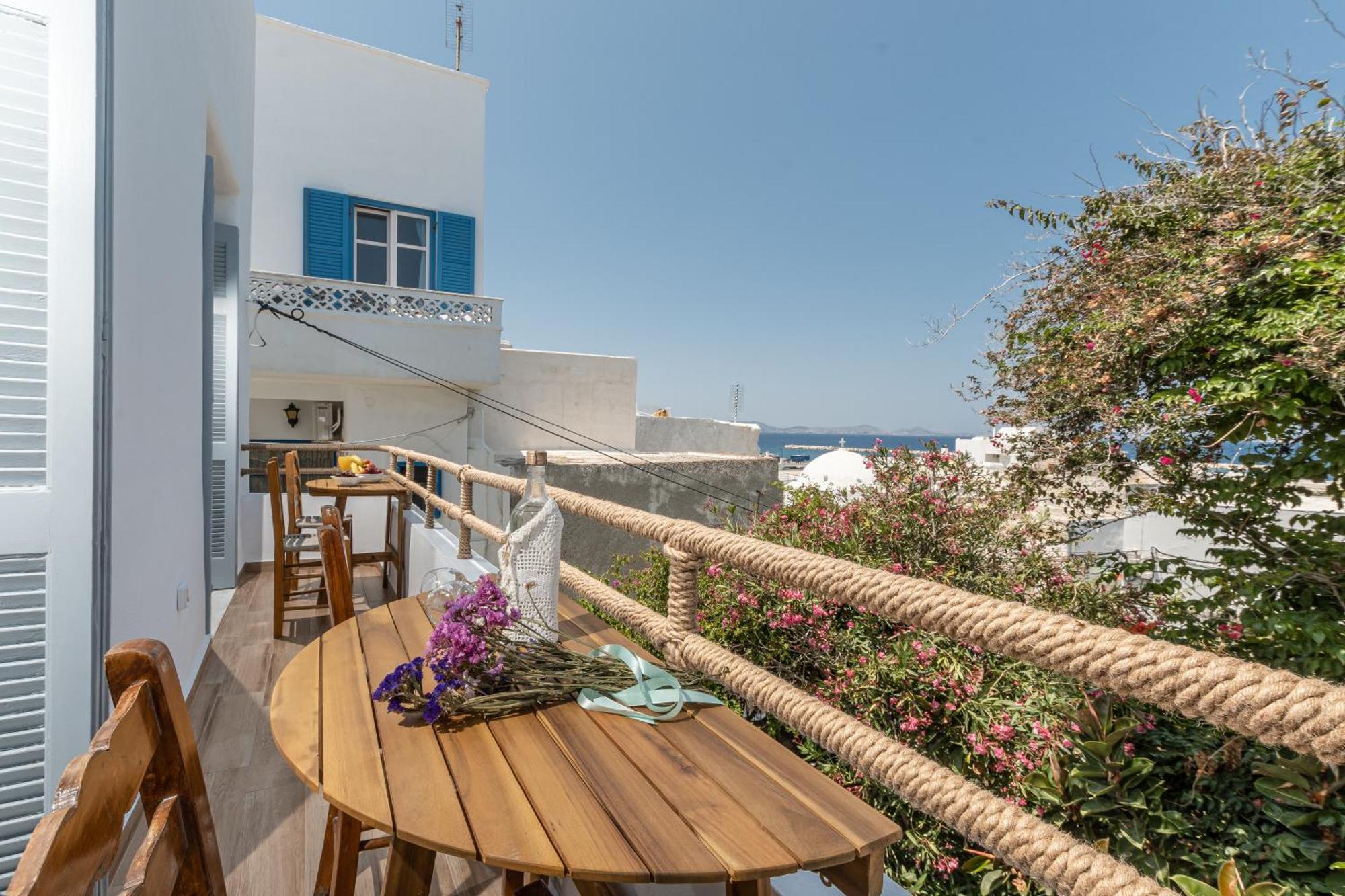 Venetian Suites III Naxos City Exterior photo