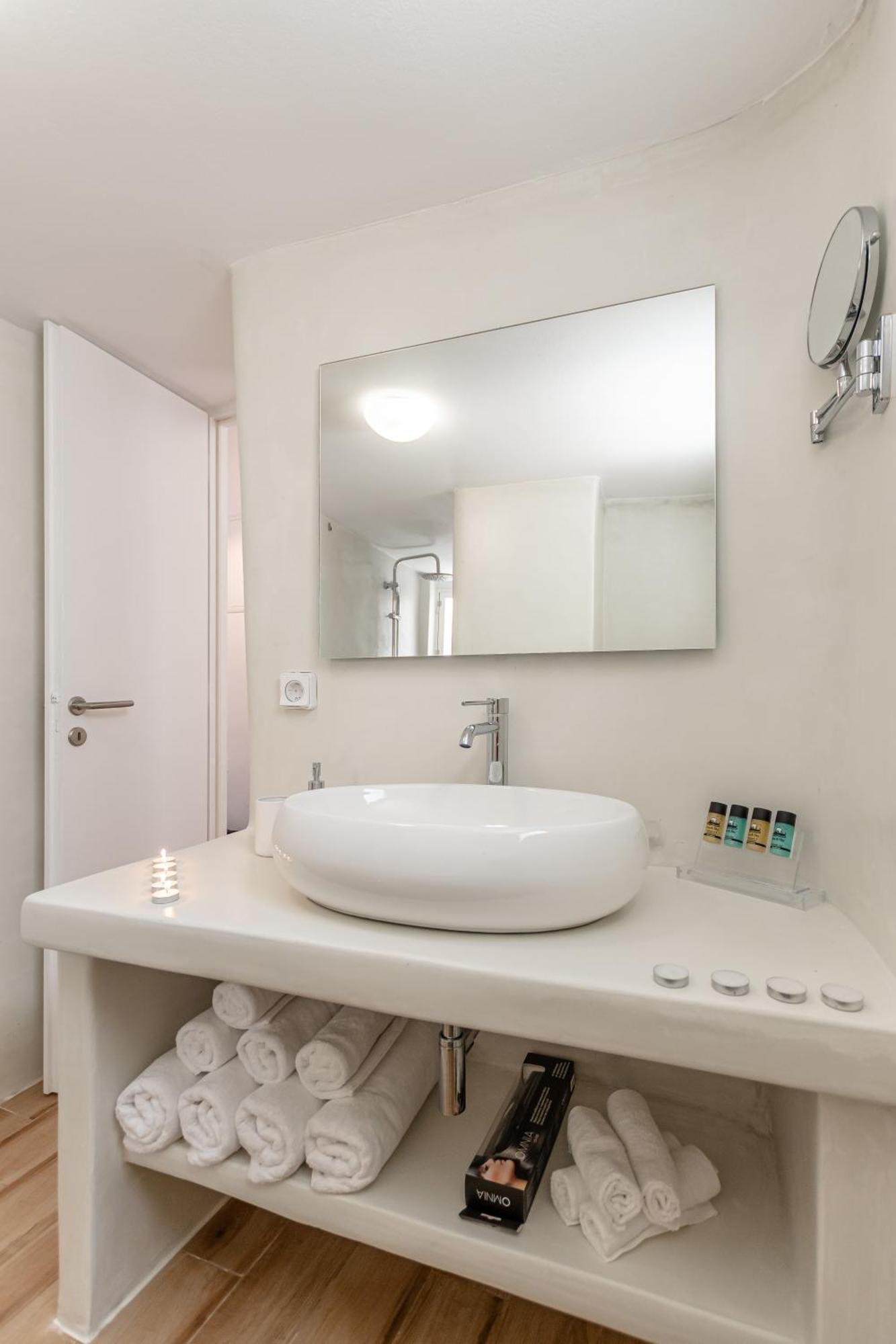 Venetian Suites III Naxos City Exterior photo