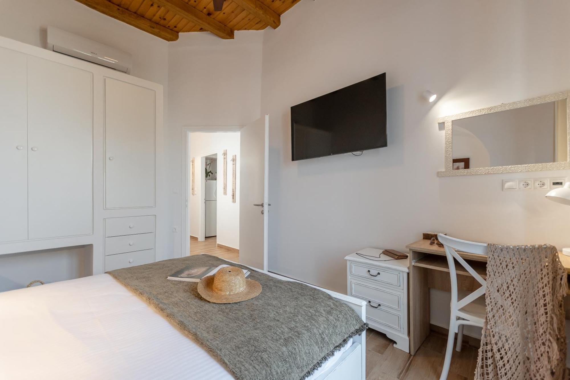 Venetian Suites III Naxos City Exterior photo