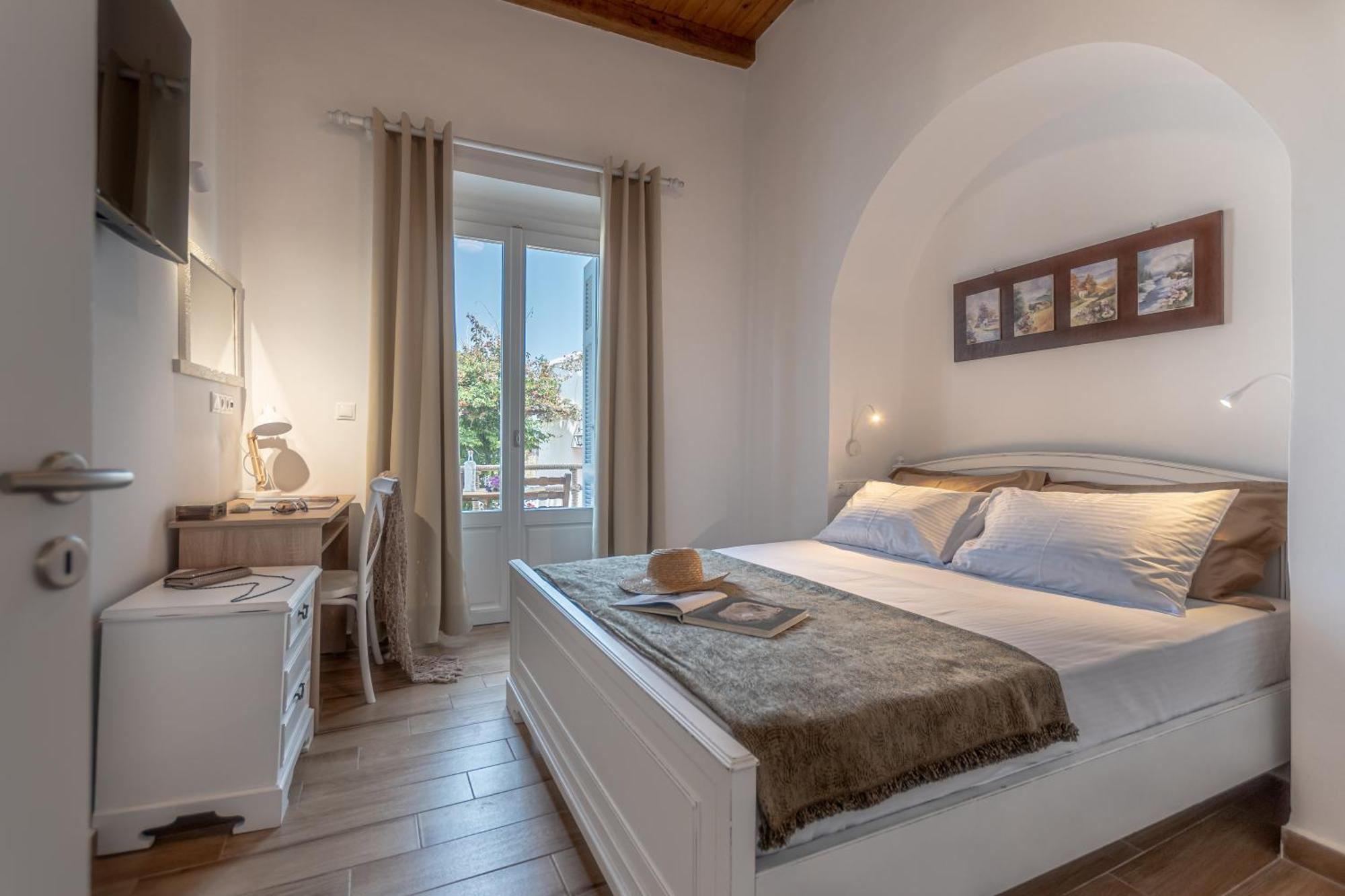 Venetian Suites III Naxos City Exterior photo